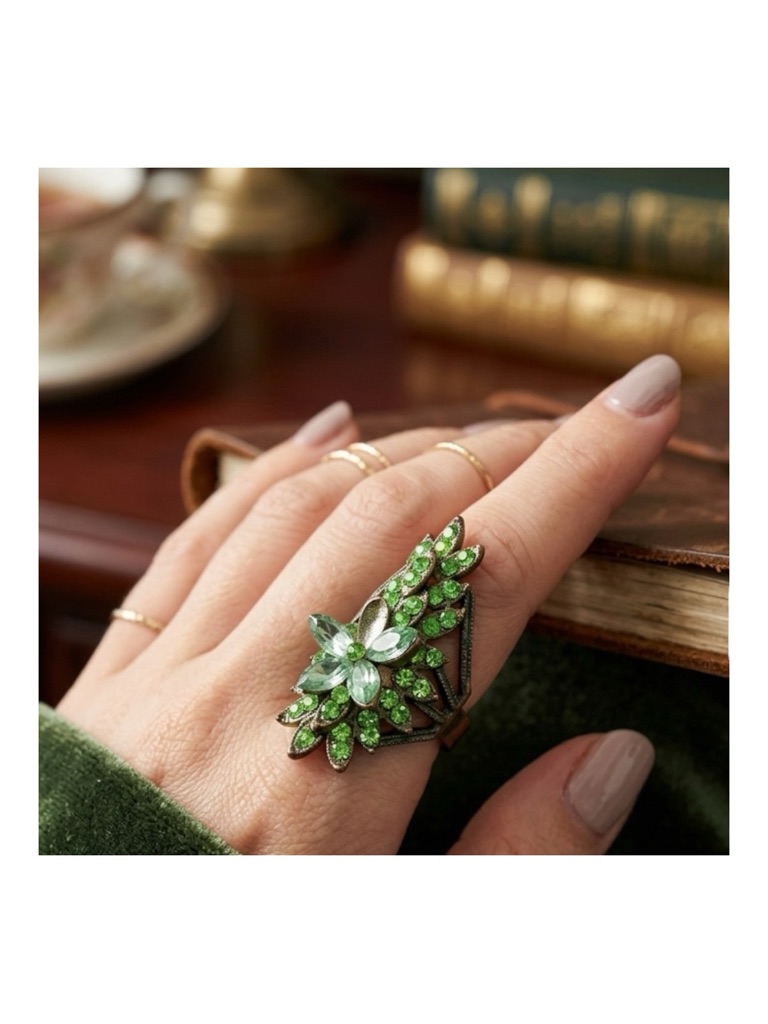 Vintage Green Crystal Floral Statement Ring Size 6